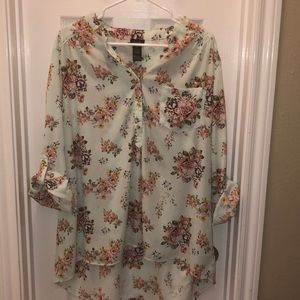 Floral top